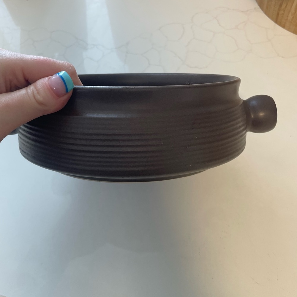 Stoneware Container - Picture 3 of 4